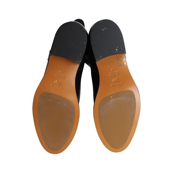 Pre Loved Etro  Floral Embroidered Knee-high Boots in Black Leather and Suede - Picture 5 of 6